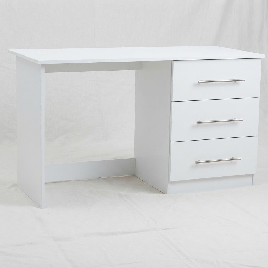 Modern 3-Drawer Desk